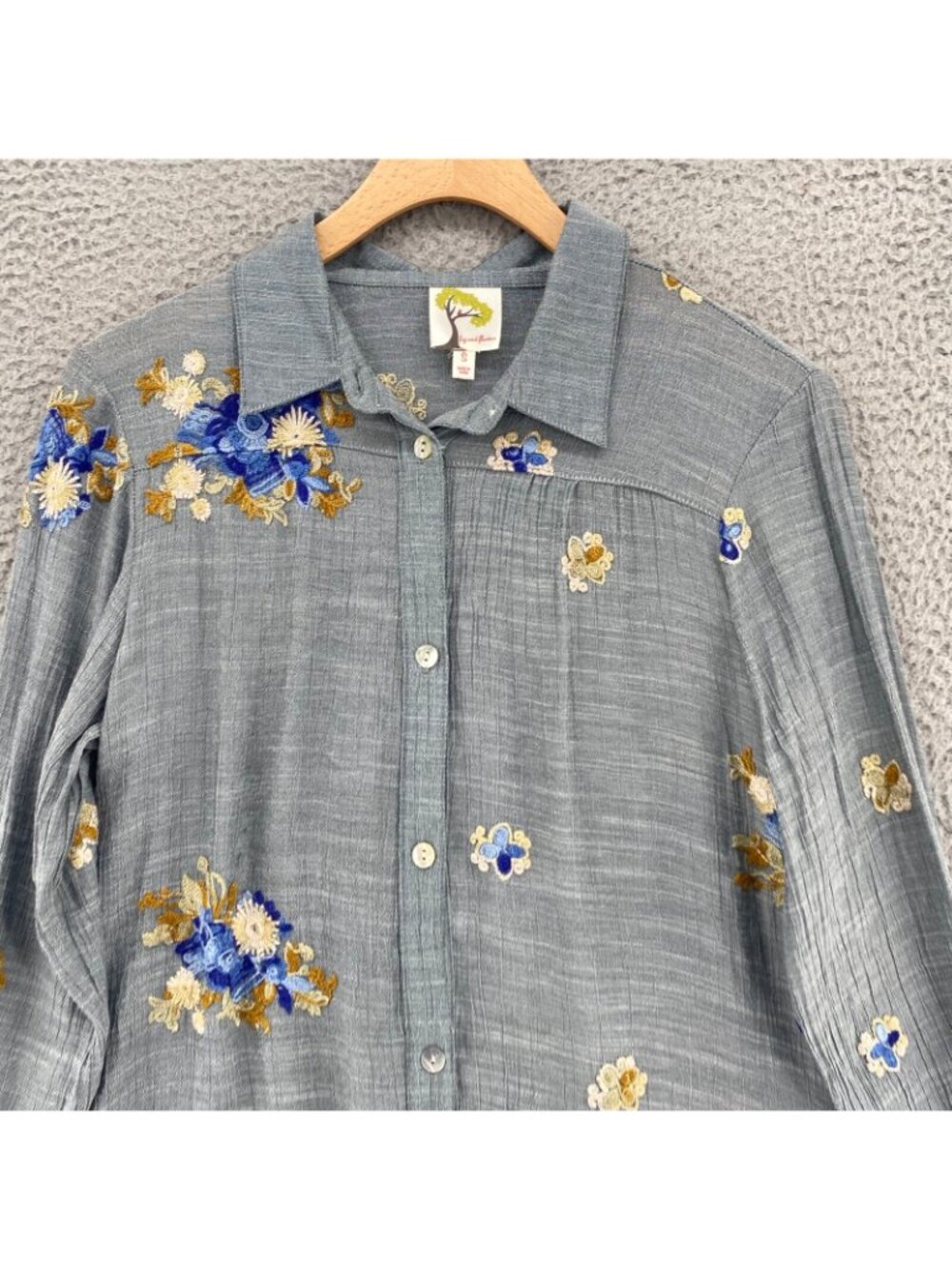 Figueroa & Flower Shirt Womens Small Gray Floral Embroidered Tunic Long Sleeve - Picture 3 of 11